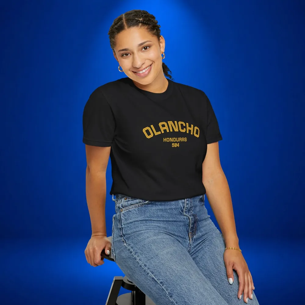 Persona con la camiseta Olancho